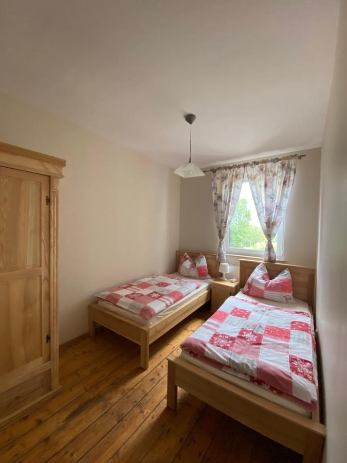 Leonardo Guesthouse Świeradów-Zdrój Exteriör bild