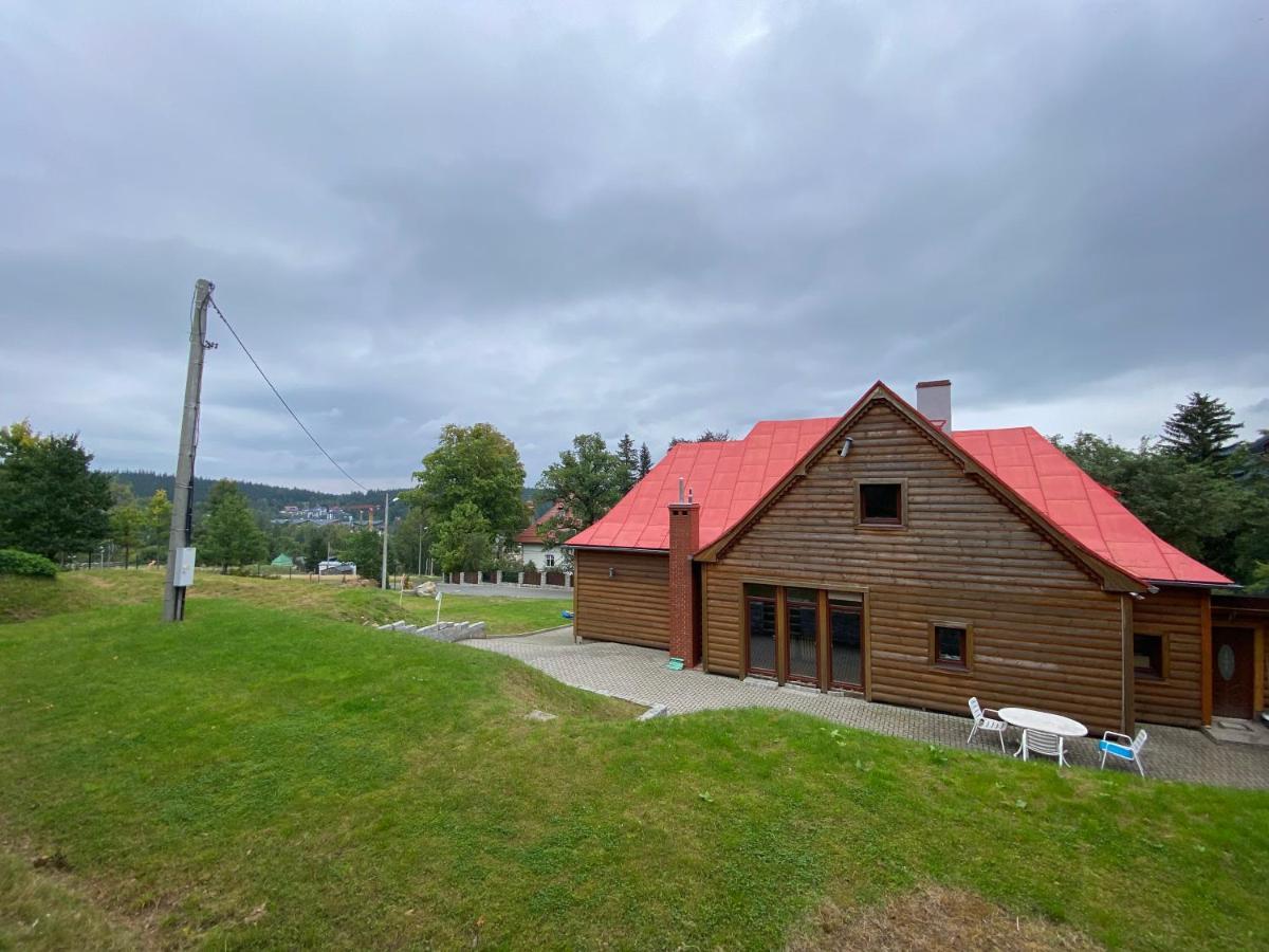 Leonardo Guesthouse Świeradów-Zdrój Exteriör bild
